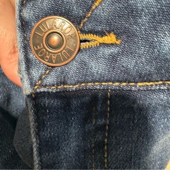 LuLaRoe Blue Straight Leg Jeans with Distressed Details NWOT - Picture 8 of 9